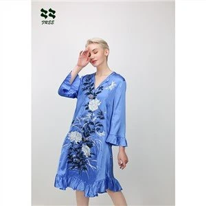 Vestidos delicados femininos de renda floral e bordado